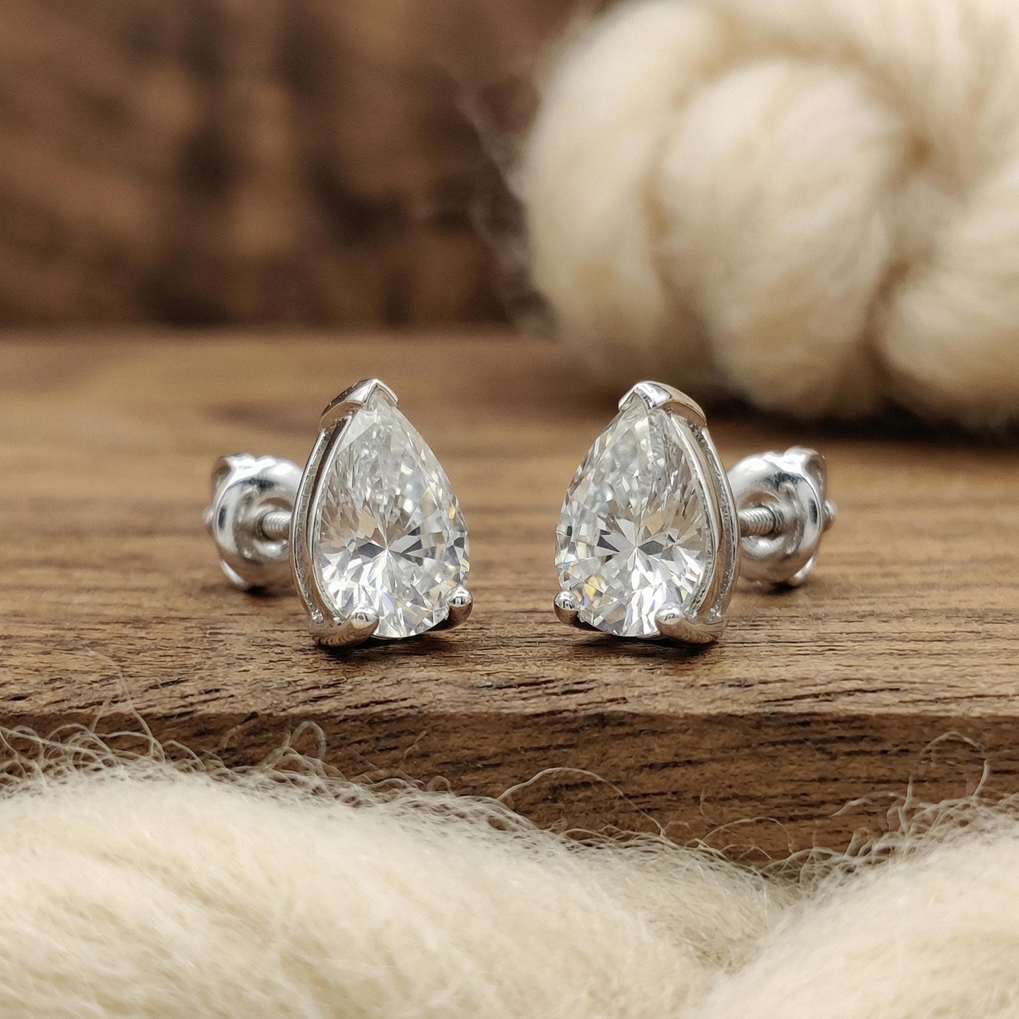 4ct Pear Lab-Grown Diamond Stud Earrings in 14K Solid Gold 5