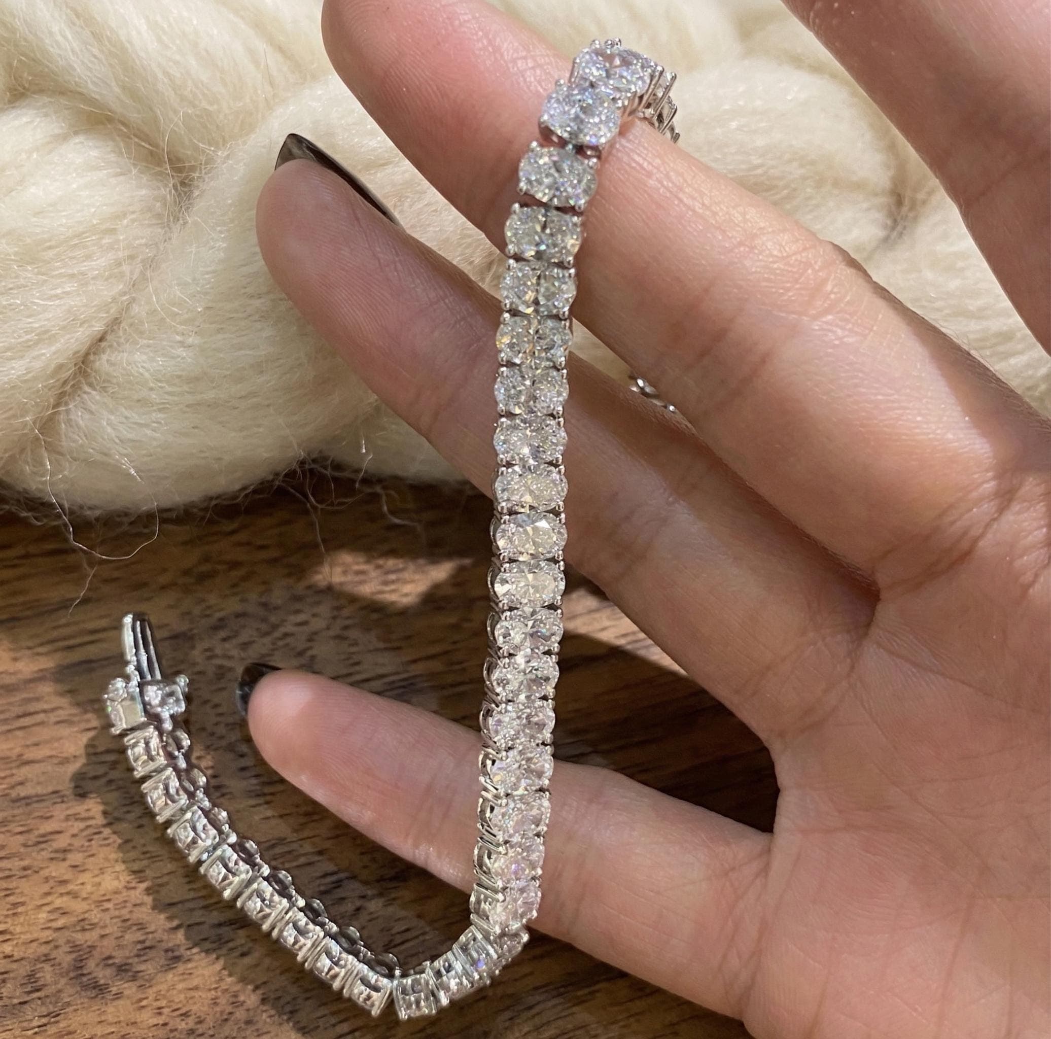 Oval Moissanite Tennis Bracelet in 14K Solid Gold 7